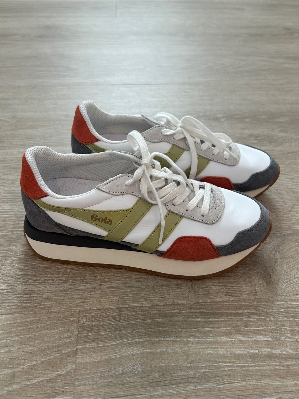 Gola White, Olive & Rust Retro Platform Sneakers
